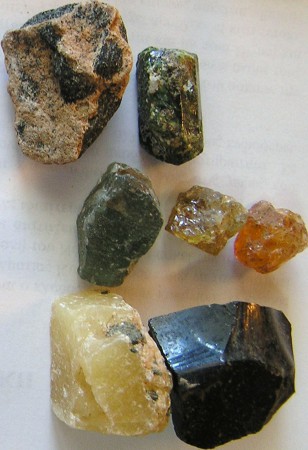 Πολύτιμα πετρώματα